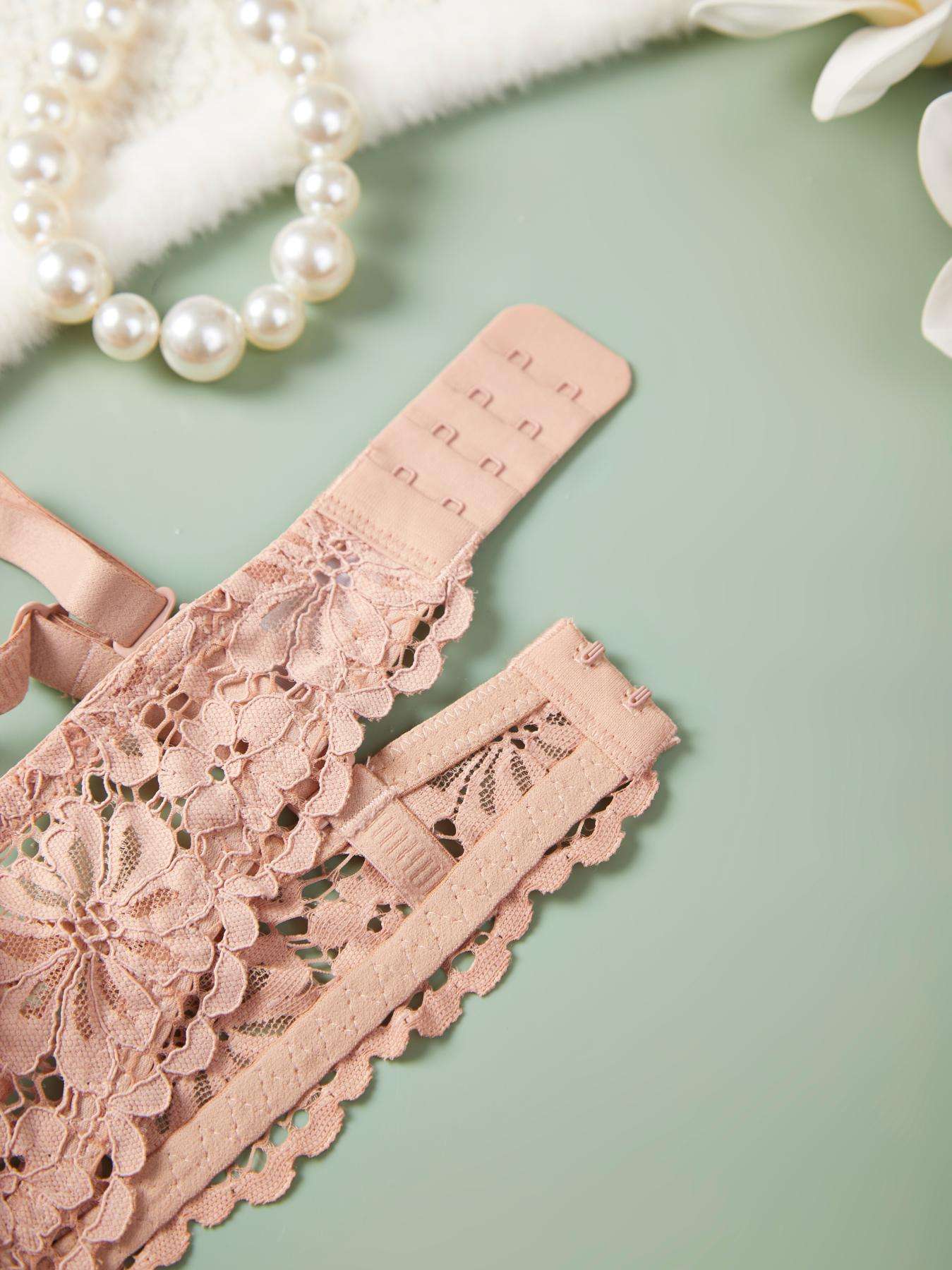 Lace Push-Up Bra for Women – Padded Floral Lingerie with Underwire Support