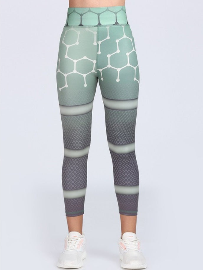 Women's 4-Way Stretch Yoga Pants with Dynamic Graphic Print – Enhance Your Activewear Collection